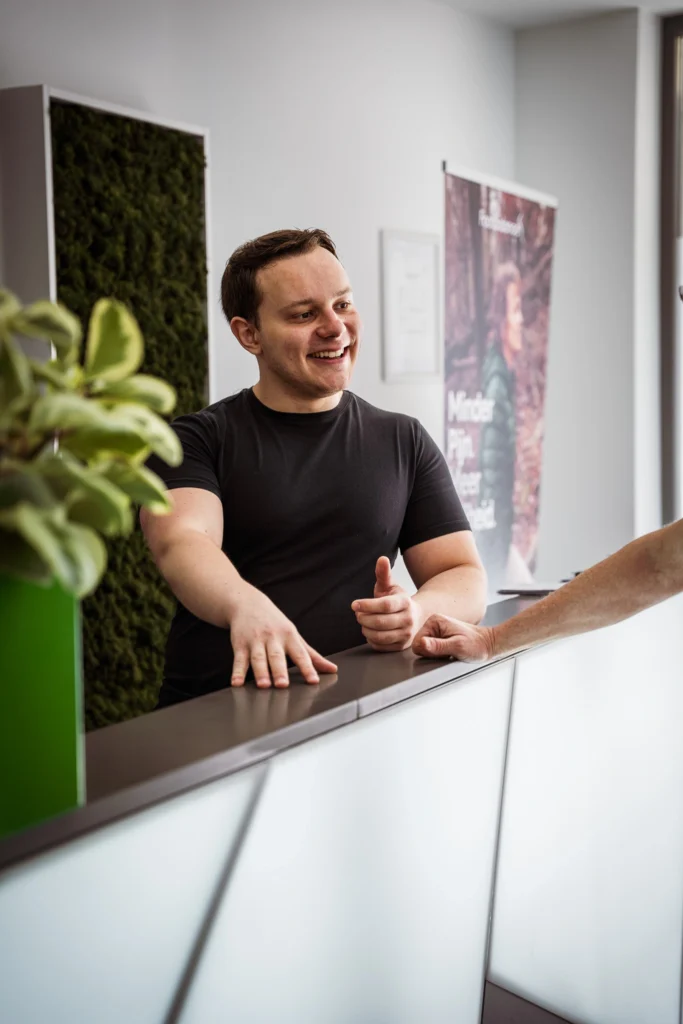 StrongByTom gratis intake